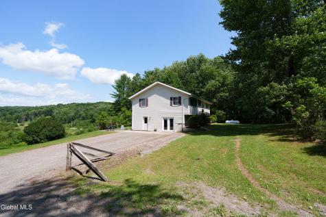 44 Martindale Way Johnsonville NY 12094