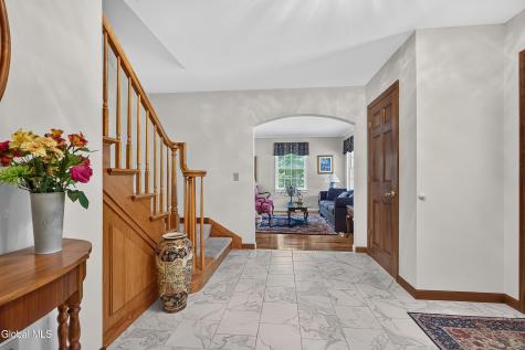119 Menemsha Lane Wynantskill NY 12198