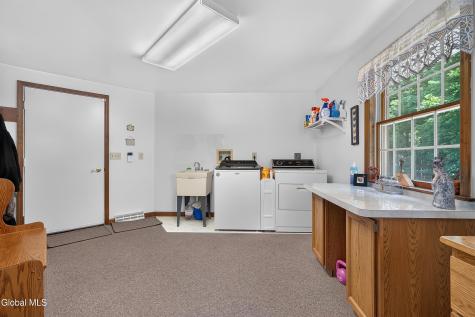 119 Menemsha Lane Wynantskill NY 12198