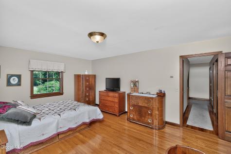 119 Menemsha Lane Wynantskill NY 12198