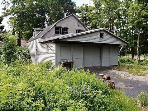 42 Dolge Avenue Dolgeville NY 13329