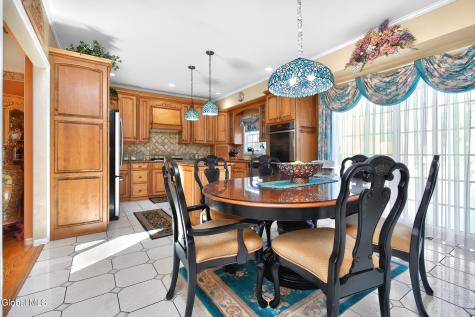 5 Cephalonia Drive Niskayuna NY 12309