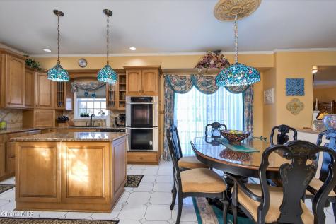 5 Cephalonia Drive Niskayuna NY 12309