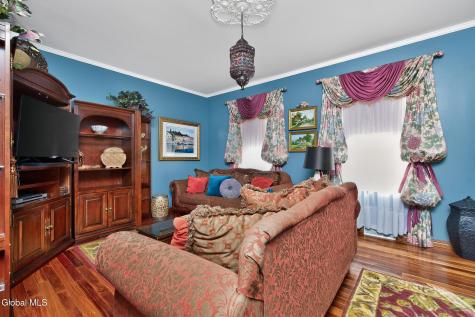 5 Cephalonia Drive Niskayuna NY 12309