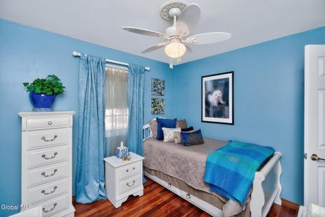 5 Cephalonia Drive Niskayuna NY 12309