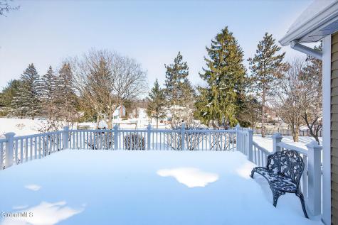 5 Cephalonia Drive Niskayuna NY 12309