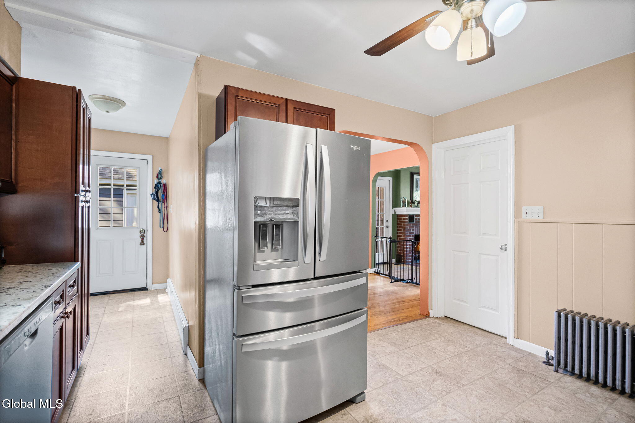 8 Knickerbocker Road Scotia NY 12302