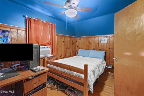 8 Knickerbocker Road Scotia NY 12302