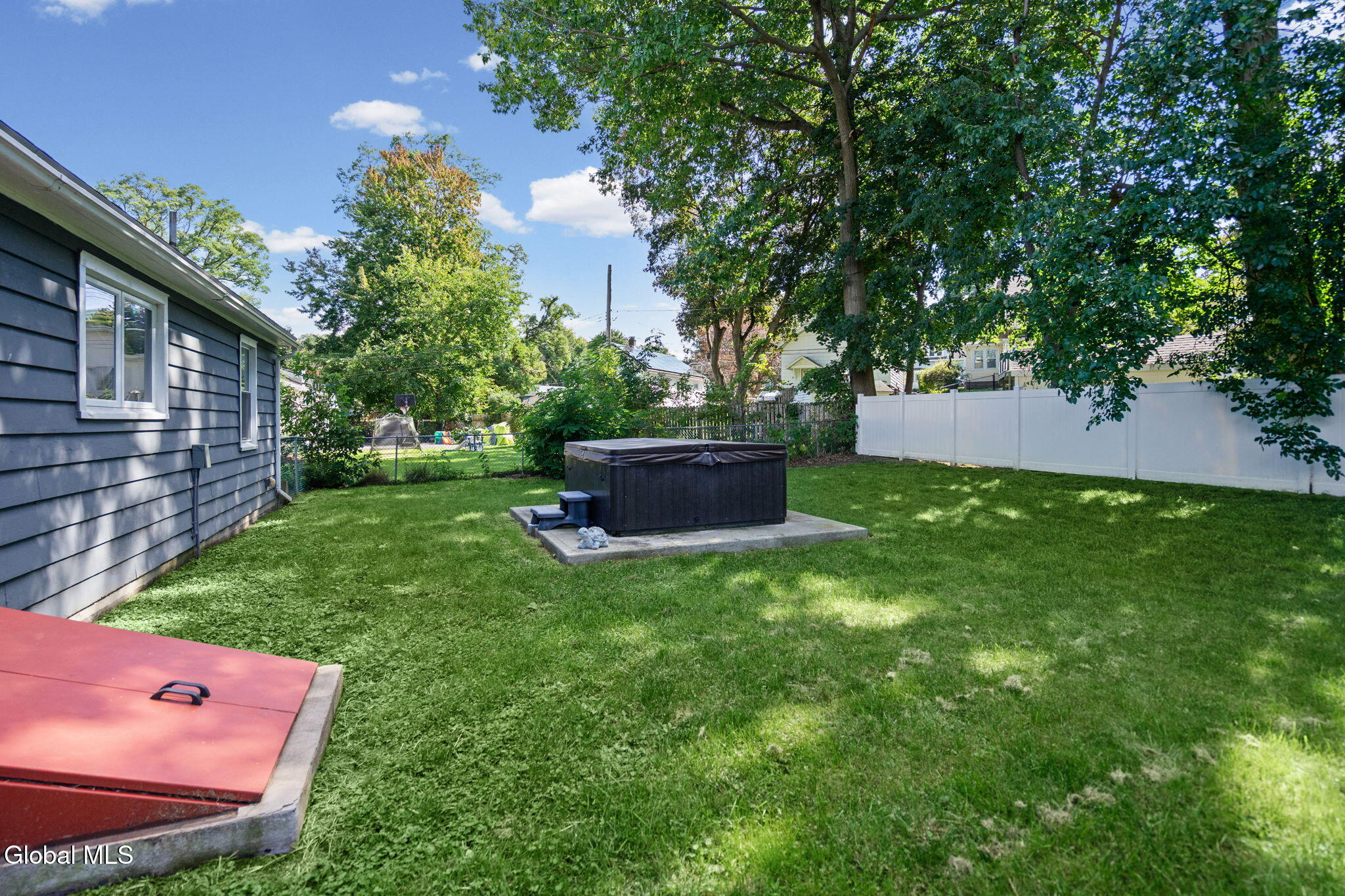 8 Knickerbocker Road Scotia NY 12302
