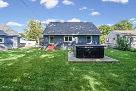 8 Knickerbocker Road Scotia NY 12302