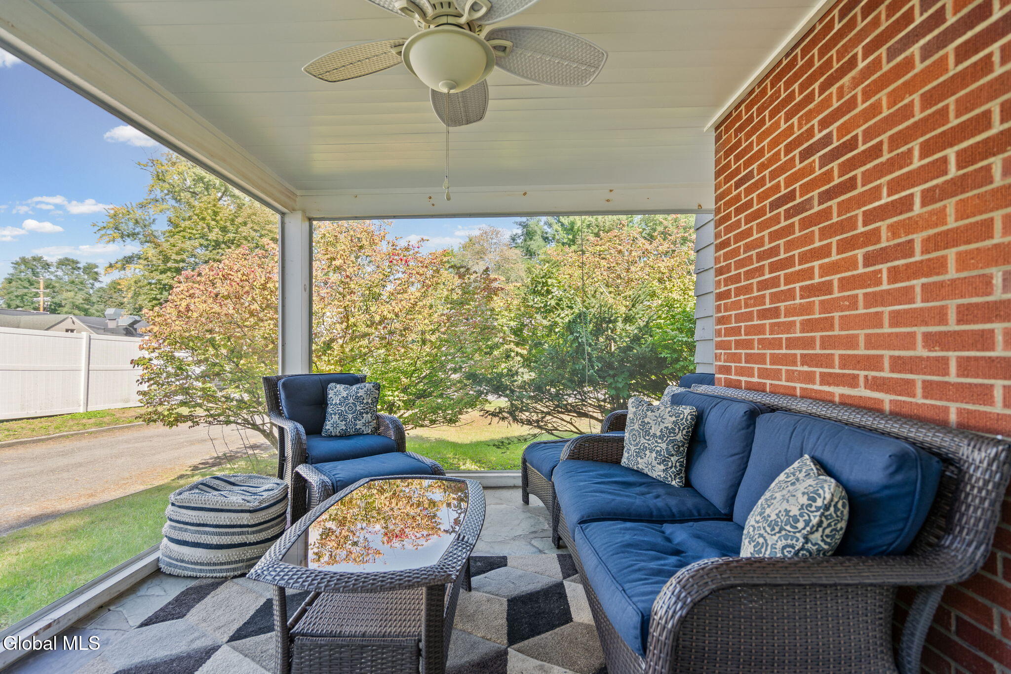 8 Knickerbocker Road Scotia NY 12302