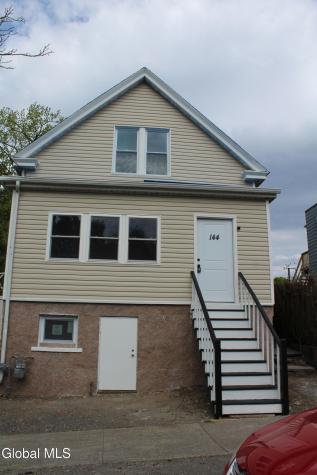 144 S Hawk Street Albany NY 12202
