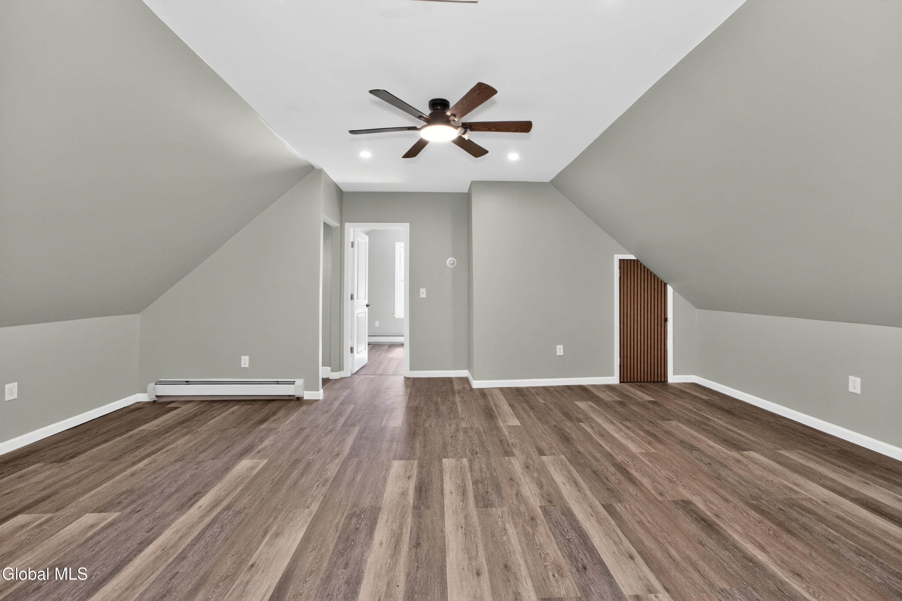 144 S Hawk Street Albany NY 12202