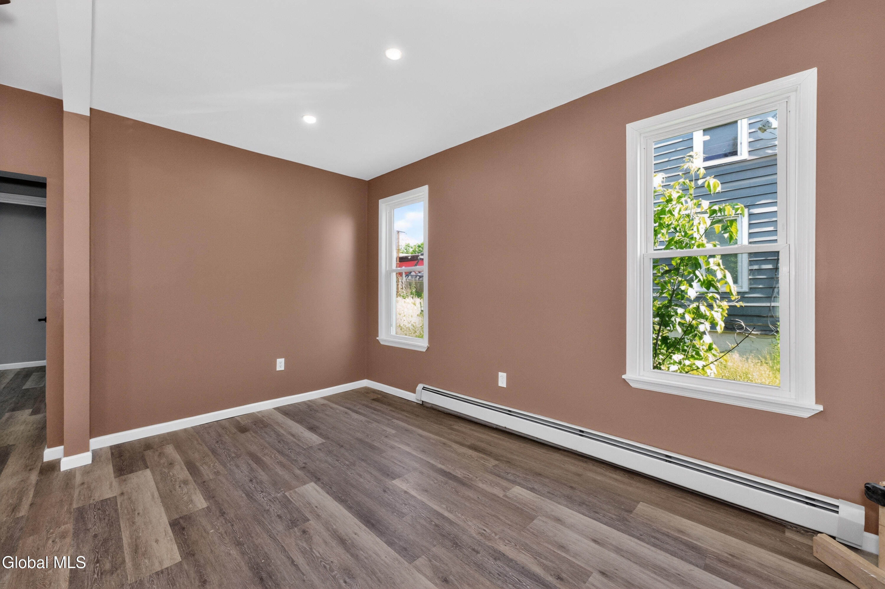 144 S Hawk Street Albany NY 12202