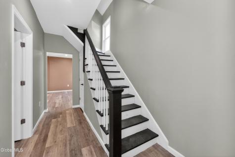 144 S Hawk Street Albany NY 12202