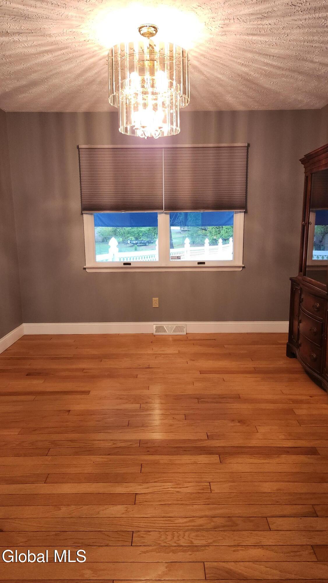 7 Berkshire Drive Albany NY 12205