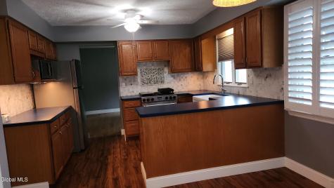 7 Berkshire Drive Albany NY 12205