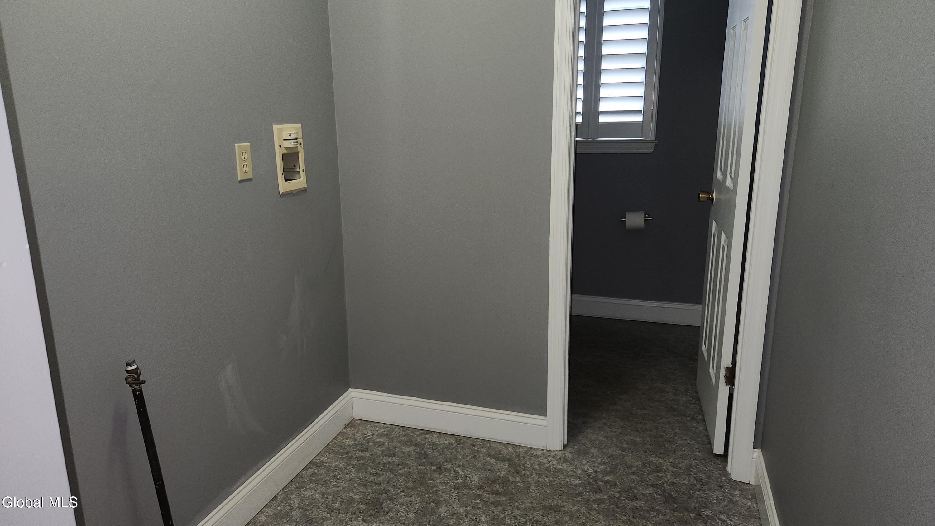 7 Berkshire Drive Albany NY 12205