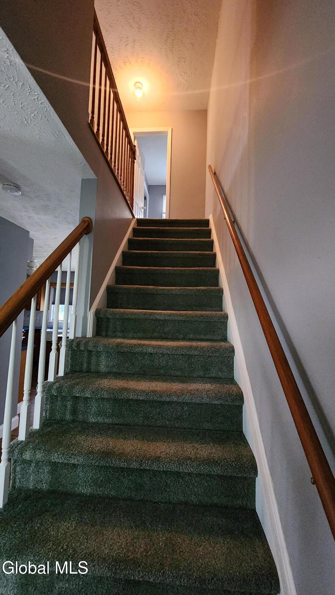 7 Berkshire Drive Albany NY 12205