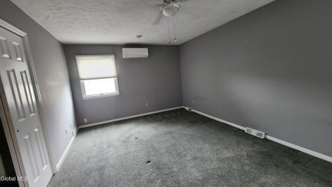 7 Berkshire Drive Albany NY 12205