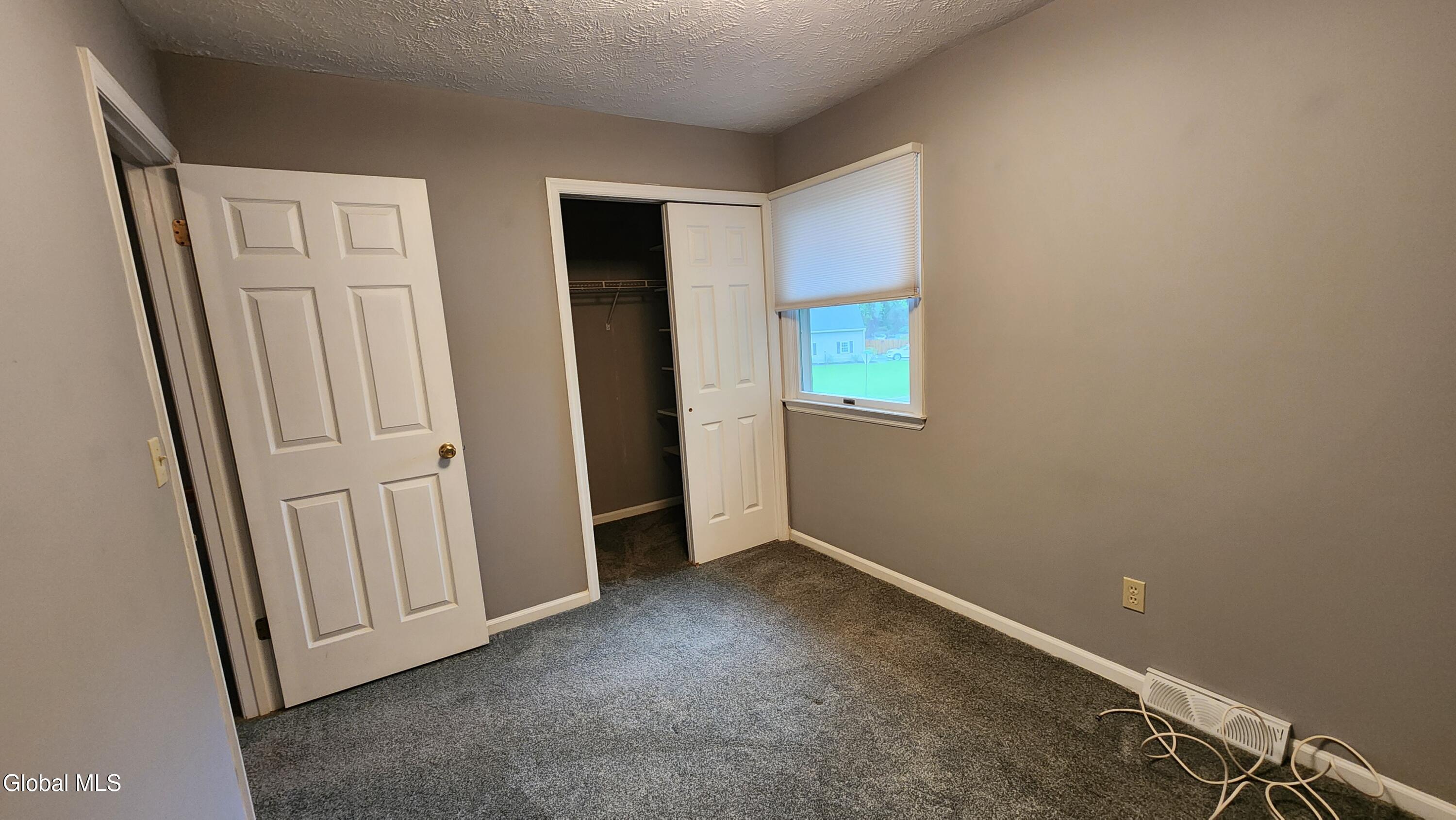 7 Berkshire Drive Albany NY 12205