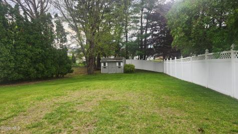 7 Berkshire Drive Albany NY 12205