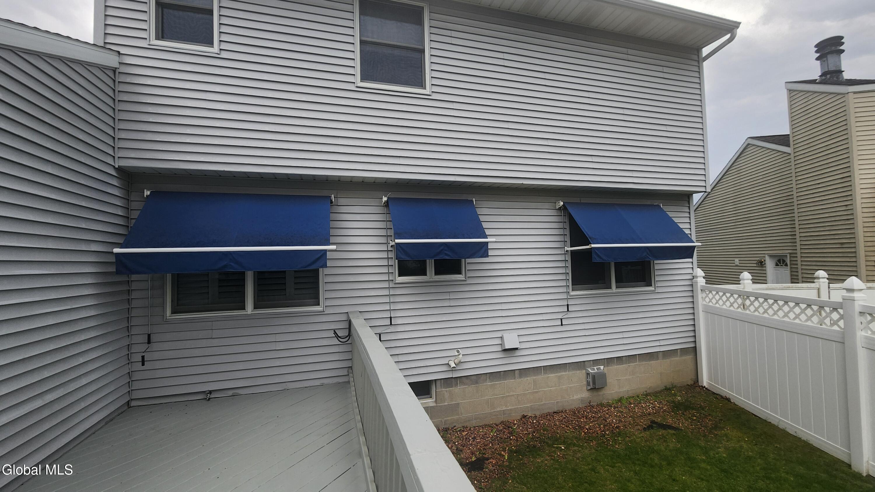 7 Berkshire Drive Albany NY 12205