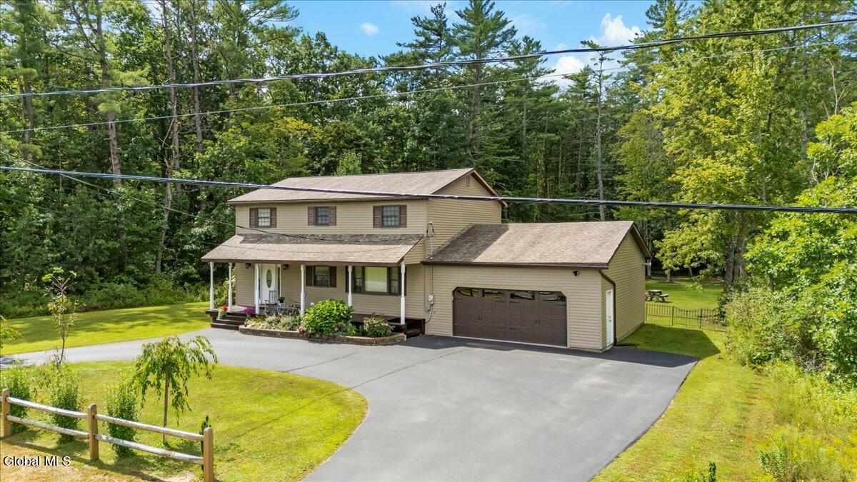 59 1st Ave Avenue Broadalbin NY 12025