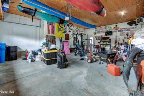 59 1st Ave Avenue Broadalbin NY 12025
