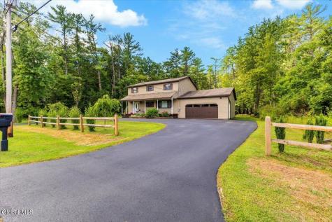 59 1st Ave Avenue Broadalbin NY 12025
