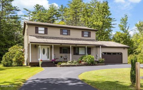 59 1st Ave Avenue Broadalbin NY 12025