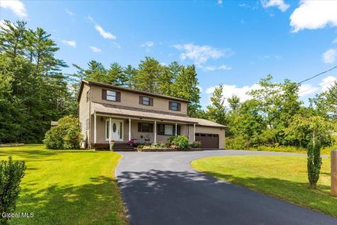 59 1st Ave Avenue Broadalbin NY 12025