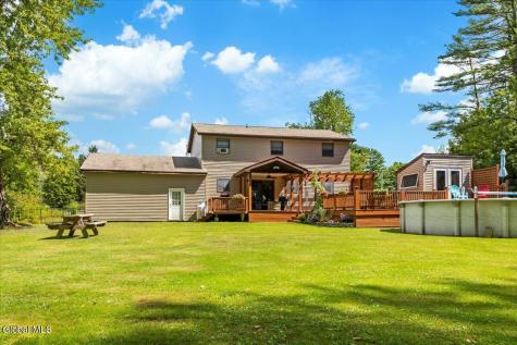 59 1st Ave Avenue Broadalbin NY 12025