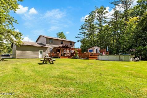 59 1st Ave Avenue Broadalbin NY 12025