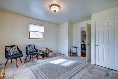 59 1st Ave Avenue Broadalbin NY 12025