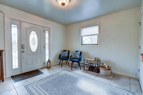 59 1st Ave Avenue Broadalbin NY 12025