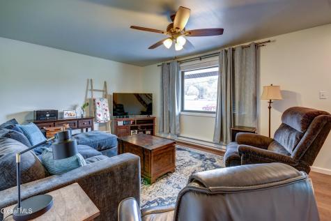 59 1st Ave Avenue Broadalbin NY 12025