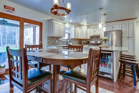 59 1st Ave Avenue Broadalbin NY 12025
