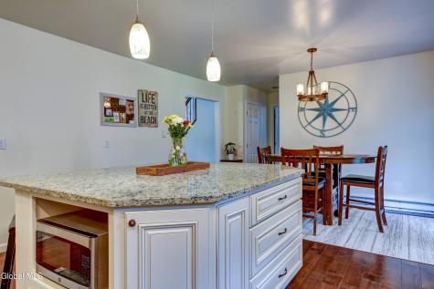 59 1st Ave Avenue Broadalbin NY 12025