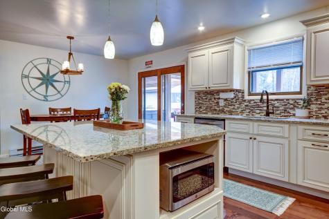 59 1st Ave Avenue Broadalbin NY 12025