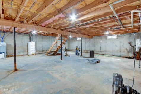 59 1st Ave Avenue Broadalbin NY 12025