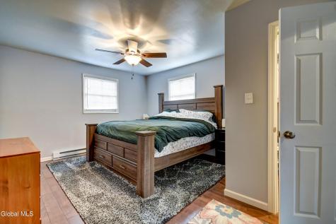 59 1st Ave Avenue Broadalbin NY 12025