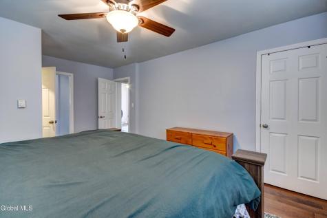 59 1st Ave Avenue Broadalbin NY 12025