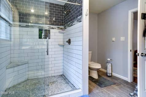 59 1st Ave Avenue Broadalbin NY 12025