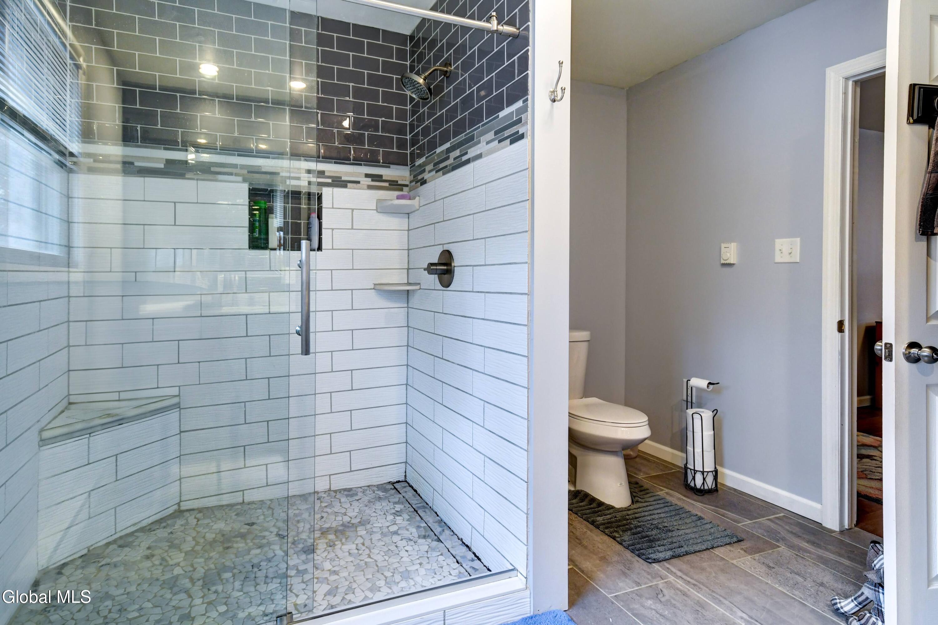 59 1st Ave Avenue Broadalbin NY 12025