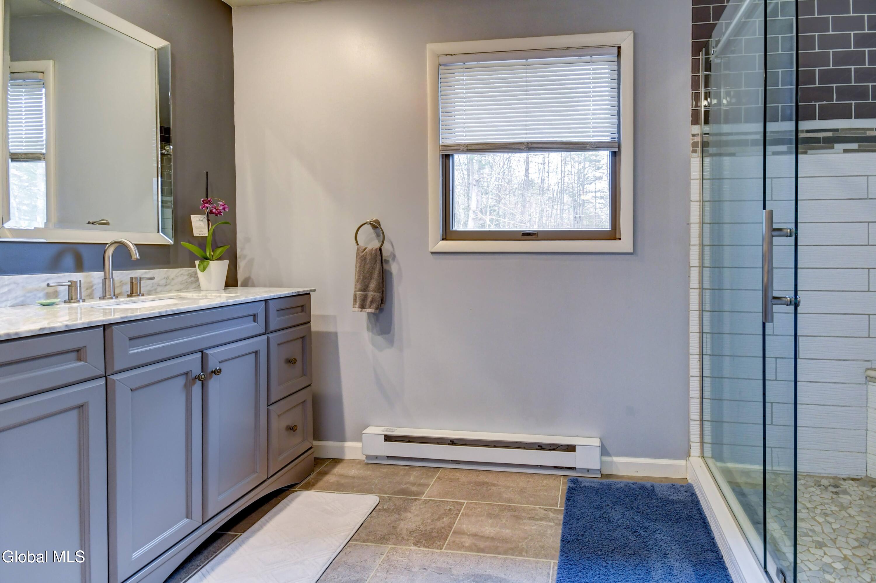 59 1st Ave Avenue Broadalbin NY 12025