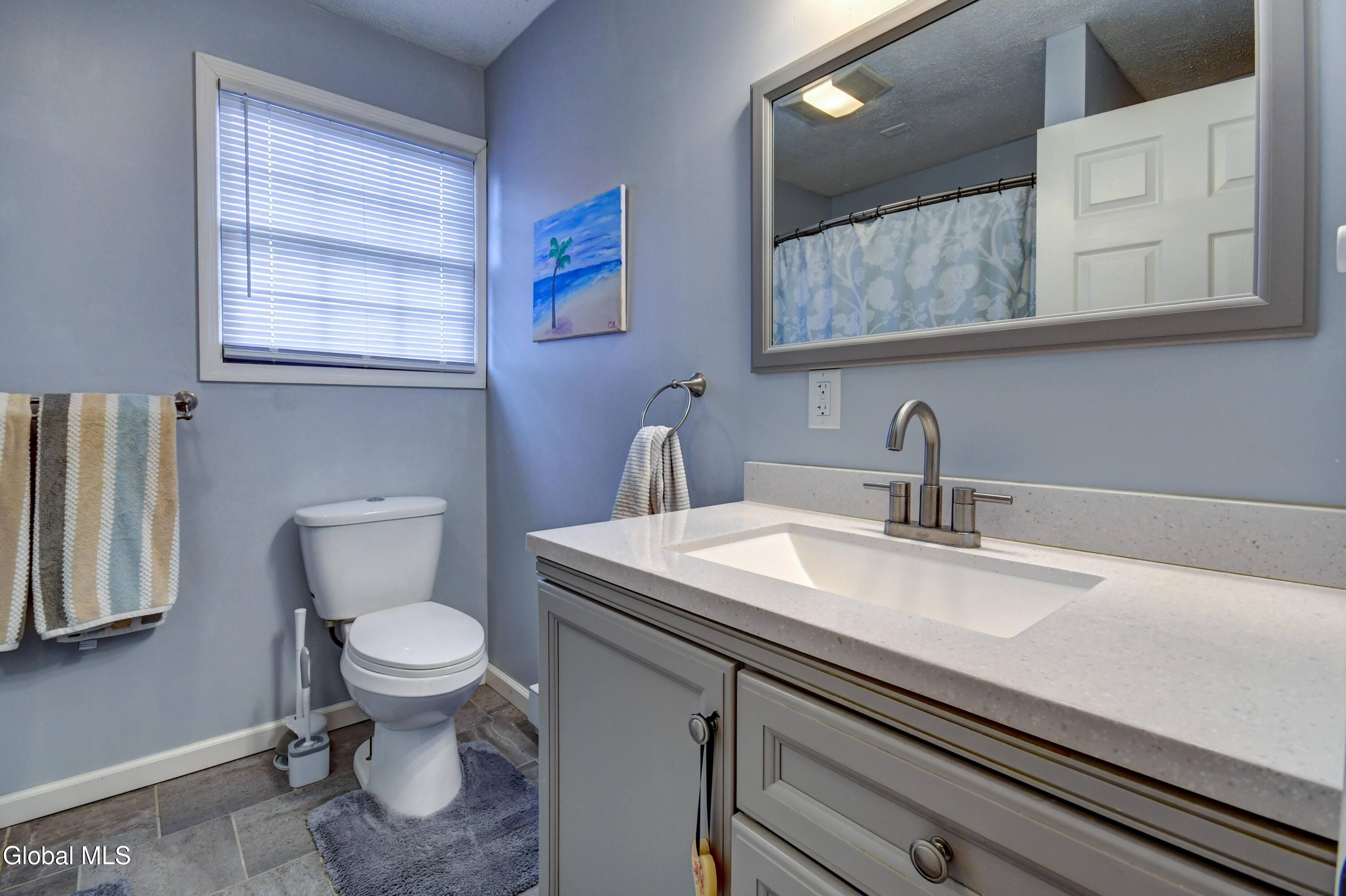 59 1st Ave Avenue Broadalbin NY 12025