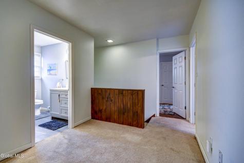 59 1st Ave Avenue Broadalbin NY 12025