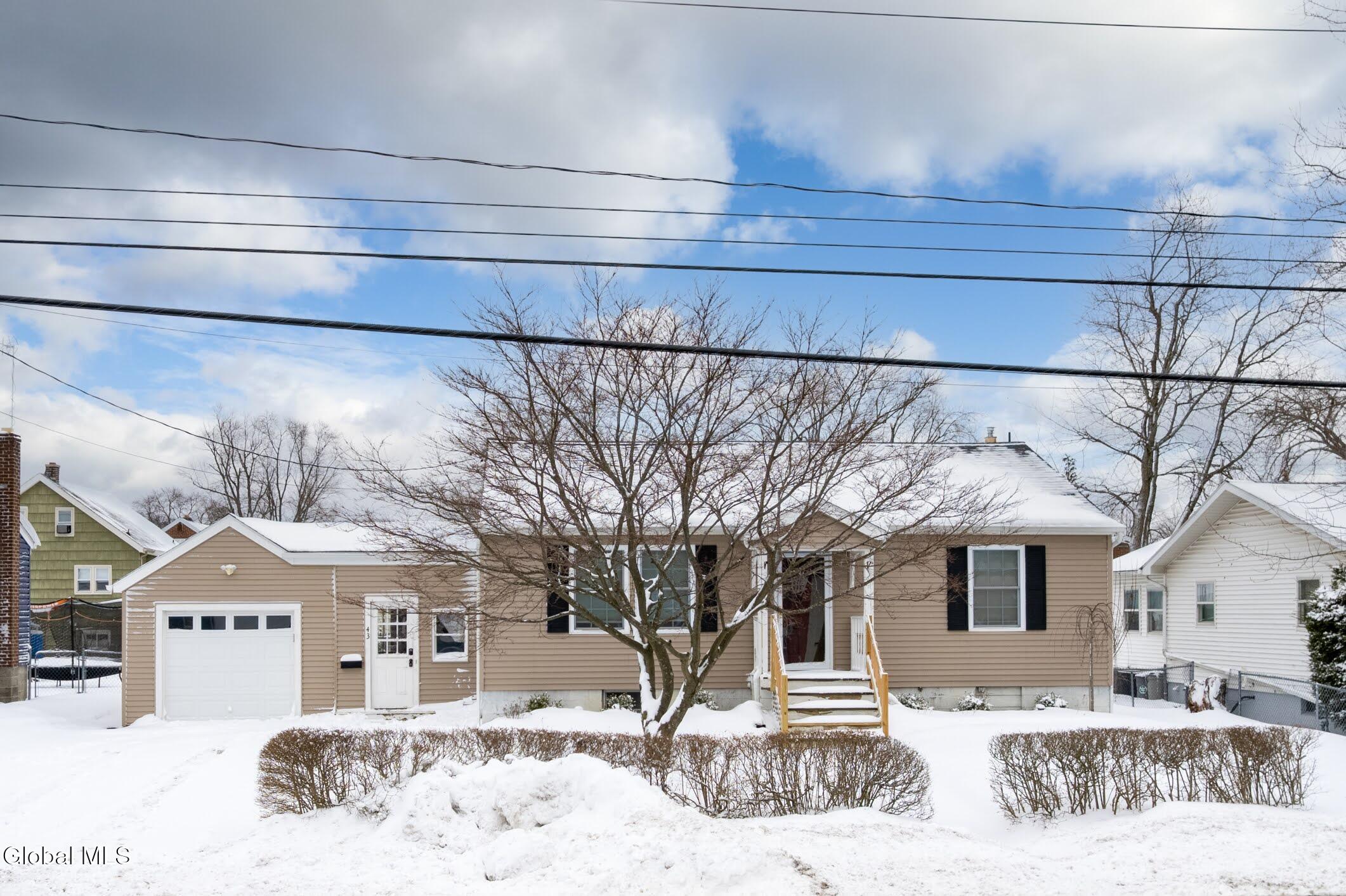43 Sherwood Avenue Rensselaer NY 12144