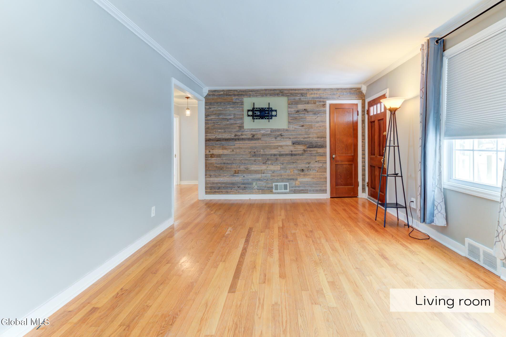 43 Sherwood Avenue Rensselaer NY 12144